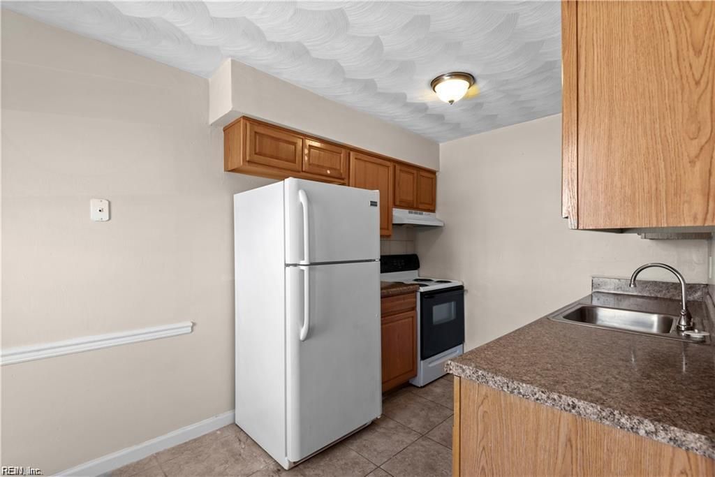 Photo of 201 W 34th Street #7, Norfolk, VA 23504 (MLS # 10637300)