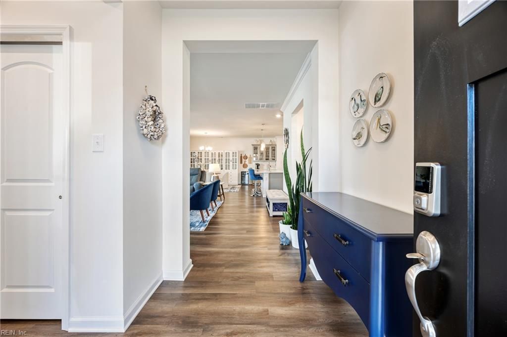 Photo of 204 Cathedral Street, Smithfield, VA 23430 (MLS # 10623214)