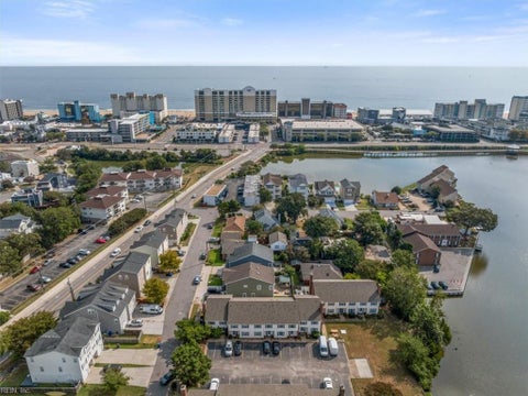 Photo of 414 9th Street, Virginia Beach, VA 23451 (MLS # 10654686)