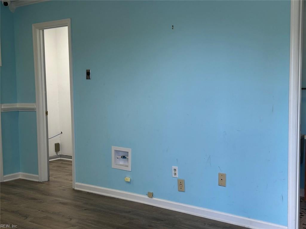 Photo of 5121 E Virginia Beach Boulevard #C1, Norfolk, VA 23502 (MLS # 10648112)