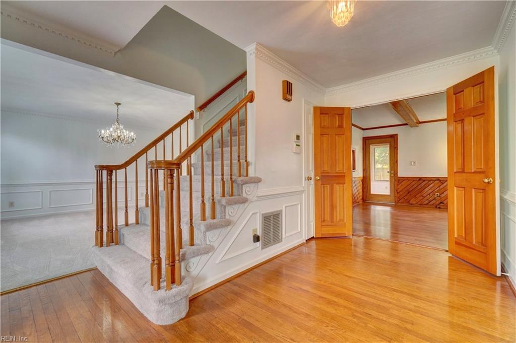 813 Oglesby CT