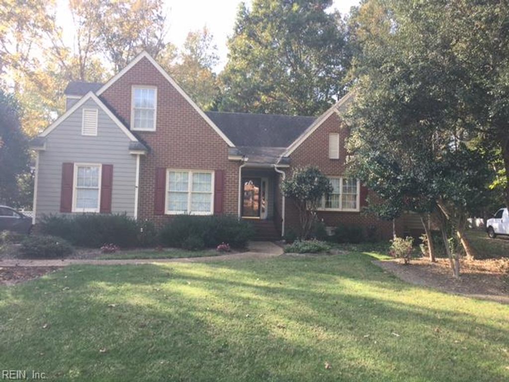 Photo of 112 Harbour Town, Williamsburg, VA 23188 (MLS # 10643061)