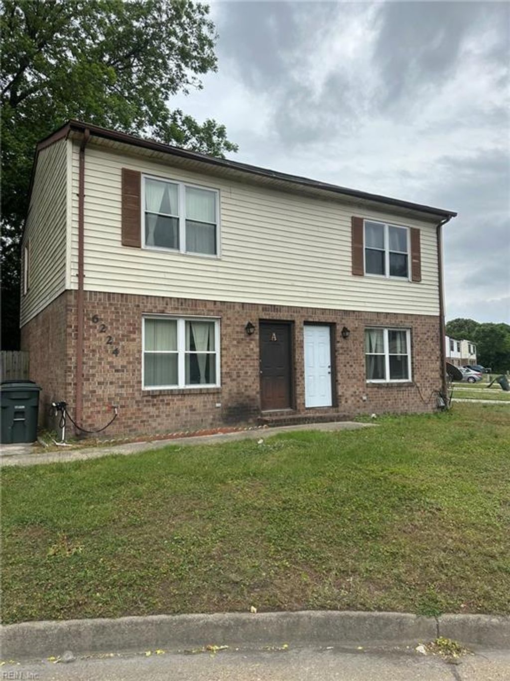 Photo of 6224 Geneva Way, Norfolk, VA 23513 (MLS # 10634348)