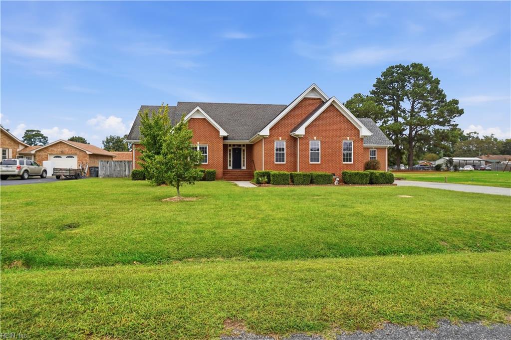 Photo of 8 Randolph Drive, Windsor, VA 23487 (MLS # 10657370)