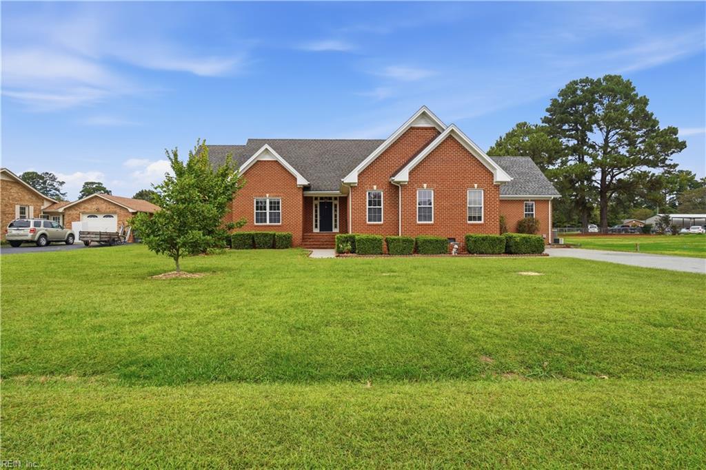 Photo of 8 Randolph Drive, Windsor, VA 23487 (MLS # 10657370)