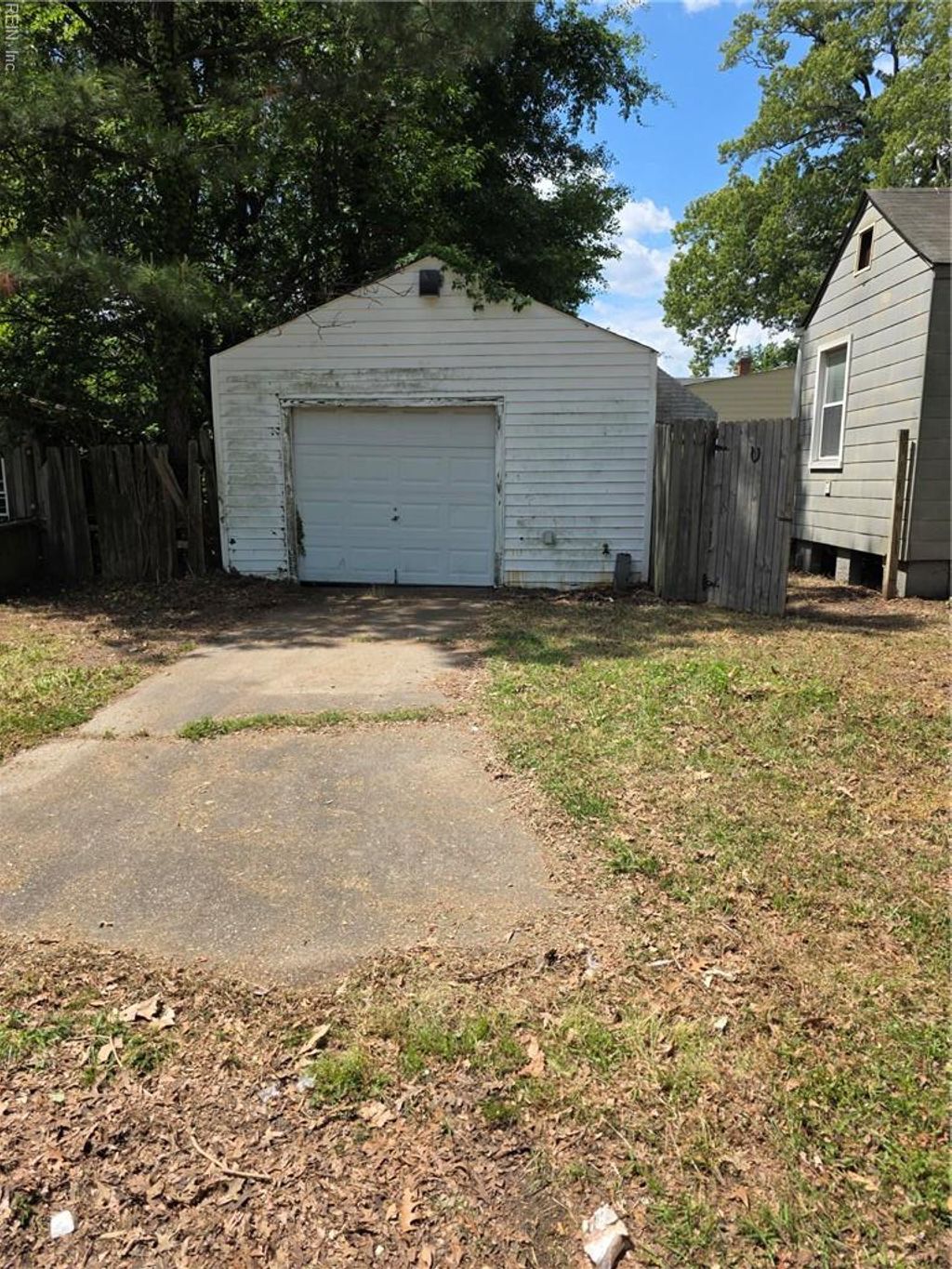 Photo of 818 Hughes Avenue, Chesapeake, VA 23324 (MLS # 10631104)