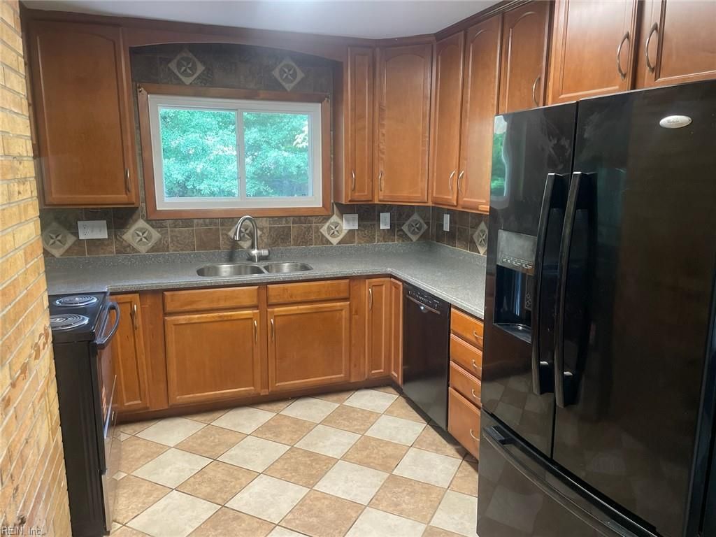 Photo of 301 Woodroof Road, Newport News, VA 23606 (MLS # 10632873)