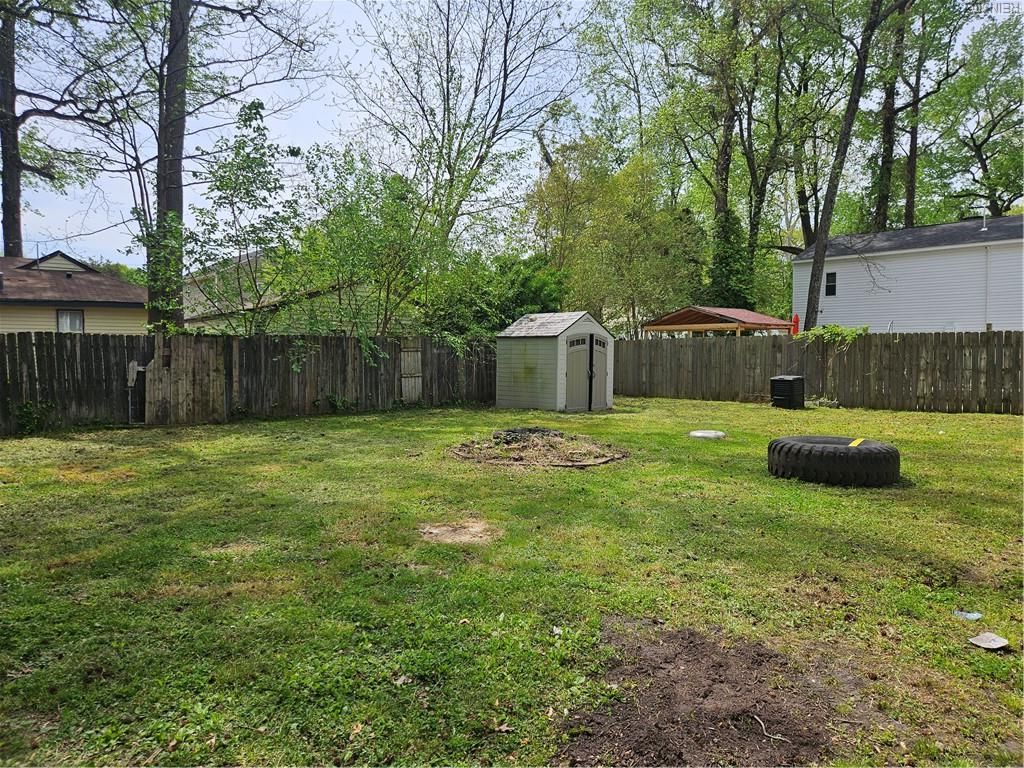 Photo of 13 Beacon Road, Portsmouth, VA 23702 (MLS # 10629065)