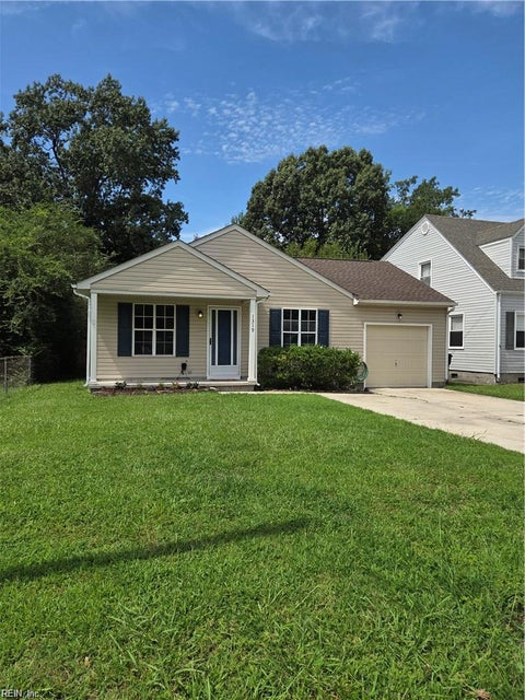 Photo of 1319 Laurel Avenue, Chesapeake, VA 23320 (MLS # 10653165)