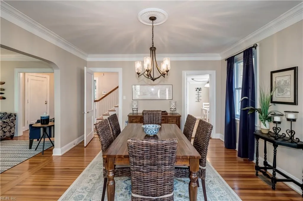 Norfolk, Virginia 23507, United States, 4 Bedrooms Bedrooms, ,4 BathroomsBathrooms,Residential,Active,220762