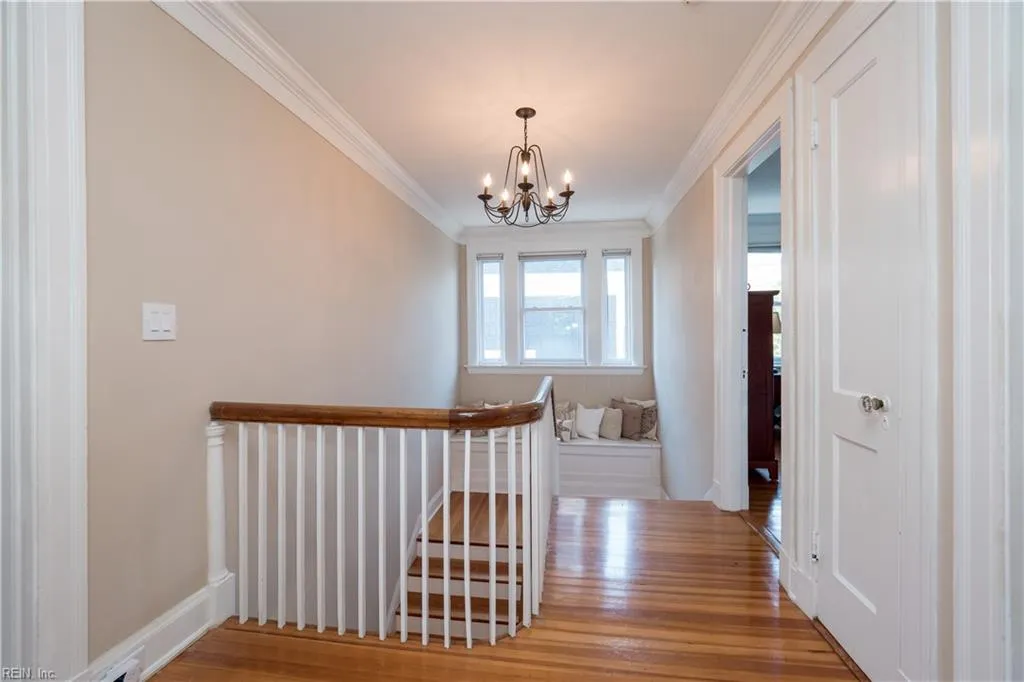 Norfolk, Virginia 23507, United States, 4 Bedrooms Bedrooms, ,4 BathroomsBathrooms,Residential,Active,220762