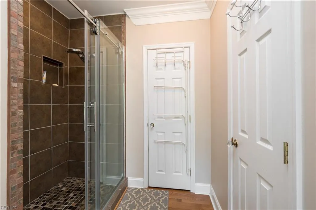 Norfolk, Virginia 23507, United States, 4 Bedrooms Bedrooms, ,4 BathroomsBathrooms,Residential,Active,220762