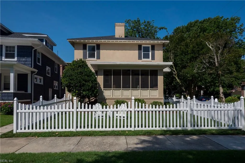 Norfolk, Virginia 23507, United States, 4 Bedrooms Bedrooms, ,4 BathroomsBathrooms,Residential,Active,220762