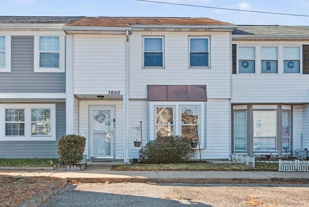 Photo of 3690 Sylvan Lane, Virginia Beach, VA 23453 (MLS # 10614123)