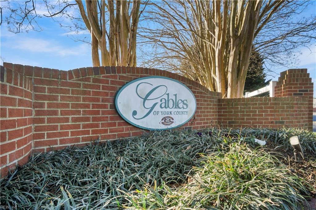 Photo of 137 White Cedar Lane, Yorktown, VA 23693 (MLS # 10617296)