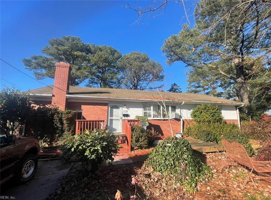 Photo of 1089 Baker Road, Virginia Beach, VA 23455 (MLS # 10616551)