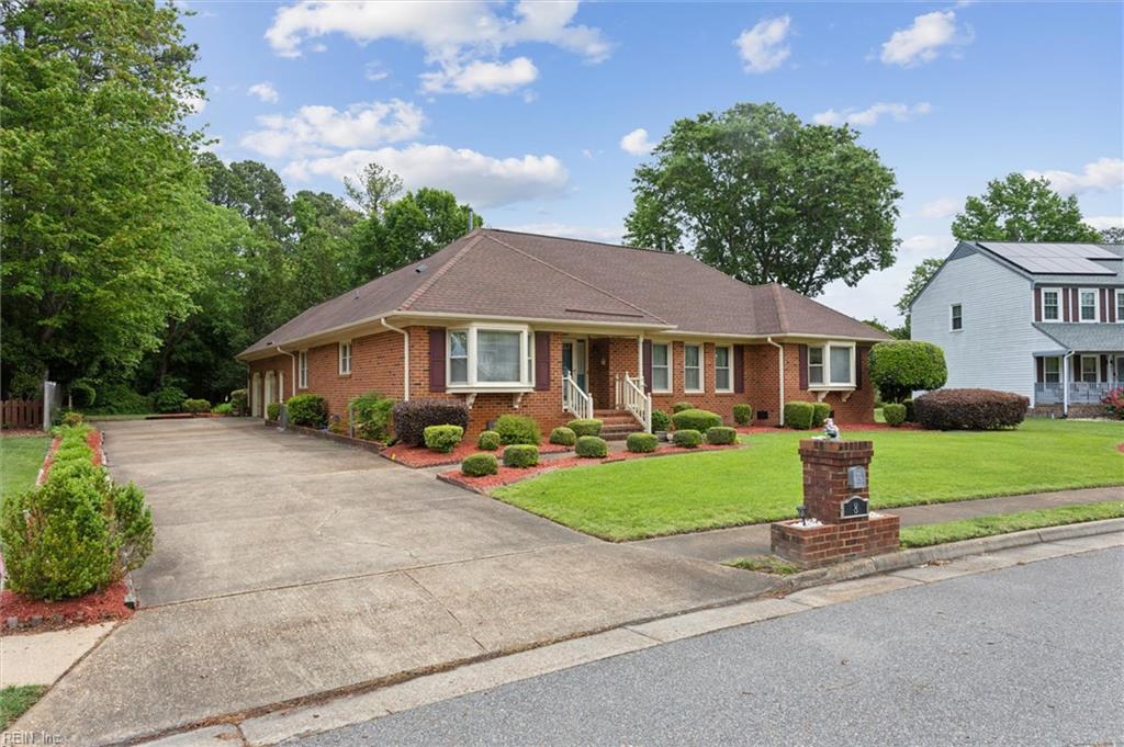 8 Diamond Hill RD