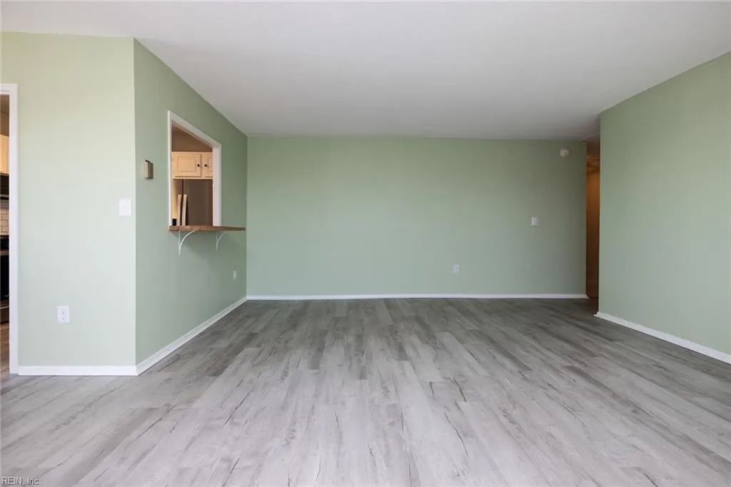 Portsmouth, Virginia 23704, United States, 2 Bedrooms Bedrooms, ,2 BathroomsBathrooms,Residential,Active,195852