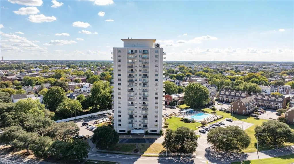 Portsmouth, Virginia 23704, United States, 2 Bedrooms Bedrooms, ,2 BathroomsBathrooms,Residential,Active,195852