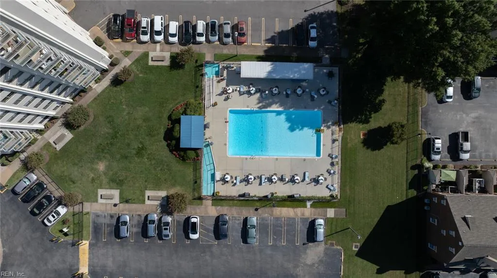 Portsmouth, Virginia 23704, United States, 2 Bedrooms Bedrooms, ,2 BathroomsBathrooms,Residential,Active,195852