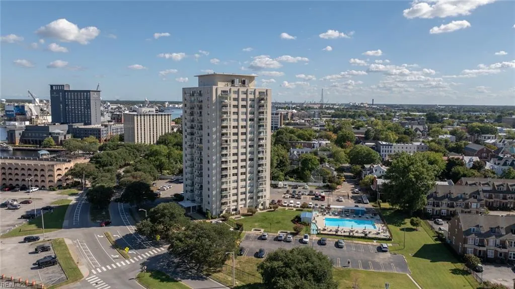 Portsmouth, Virginia 23704, United States, 2 Bedrooms Bedrooms, ,2 BathroomsBathrooms,Residential,Active,195852