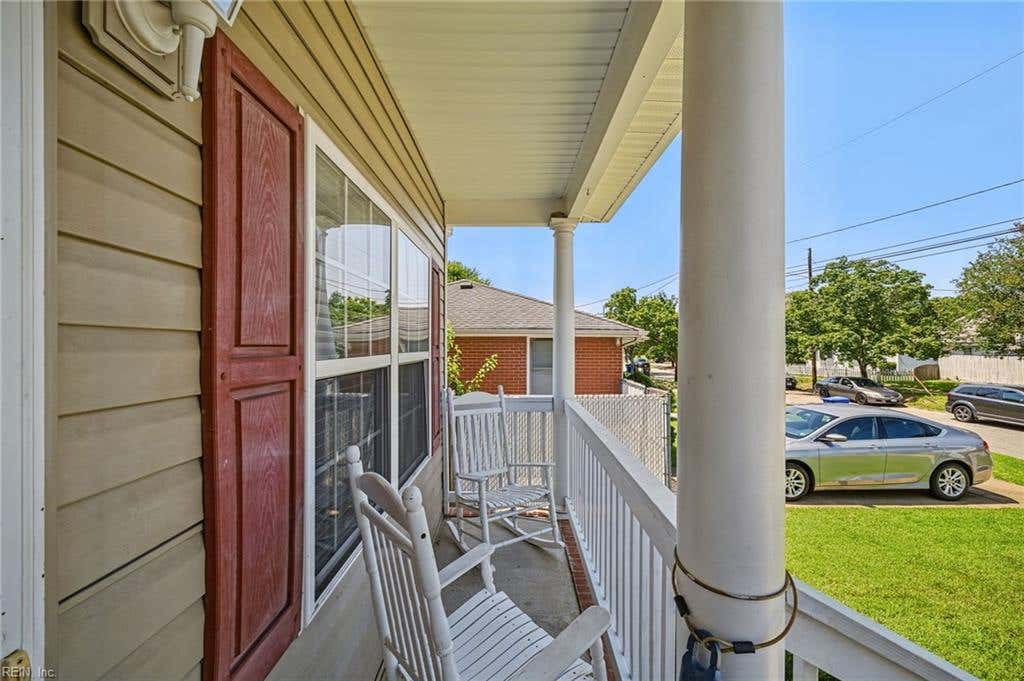 Photo of 1437 W 40TH Street, Norfolk, VA 23508 (MLS # 10649259)