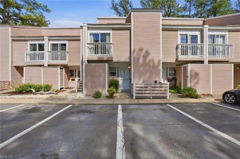 Photo for 1310 Linkhorn CIR