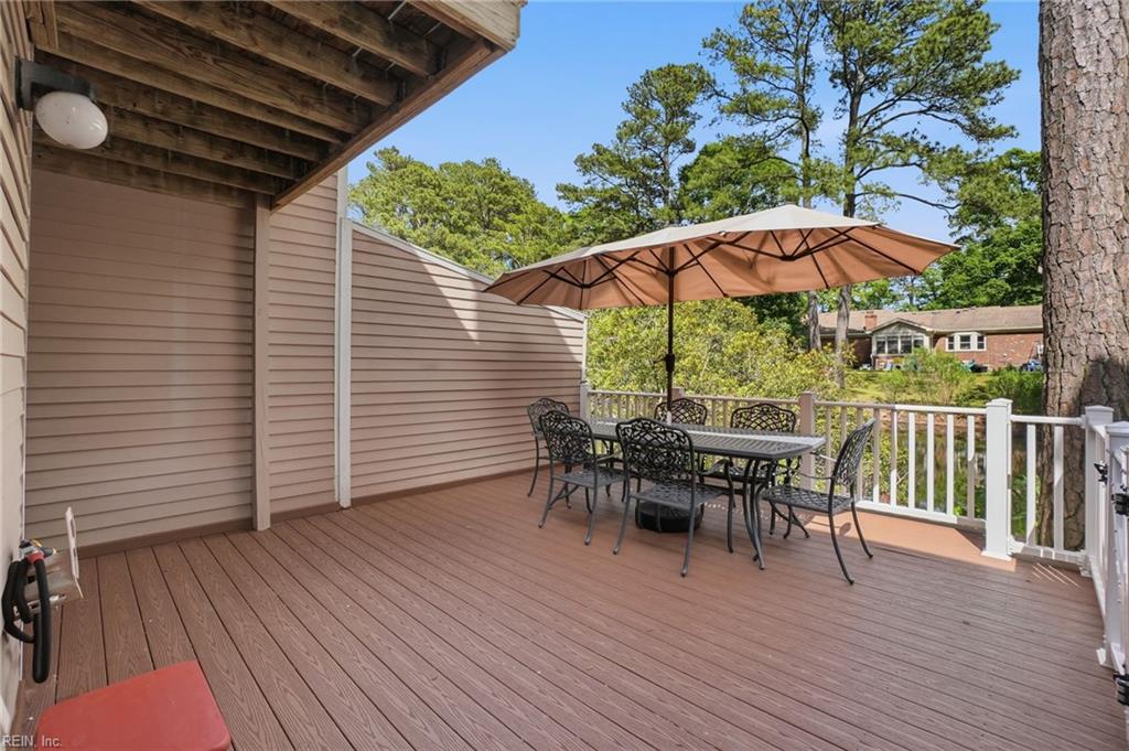 Photo of 1310 Linkhorn Circle, Virginia Beach, VA 23451 (MLS # 10647610)