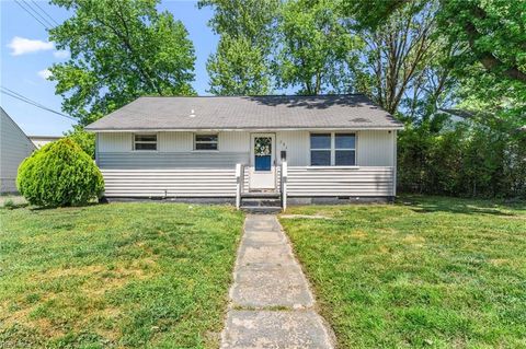 Photo of 131 Jordan Drive, Hampton, VA 23666 (MLS # 10629988)
