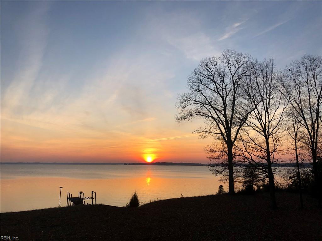629 Cedar Pointe DR