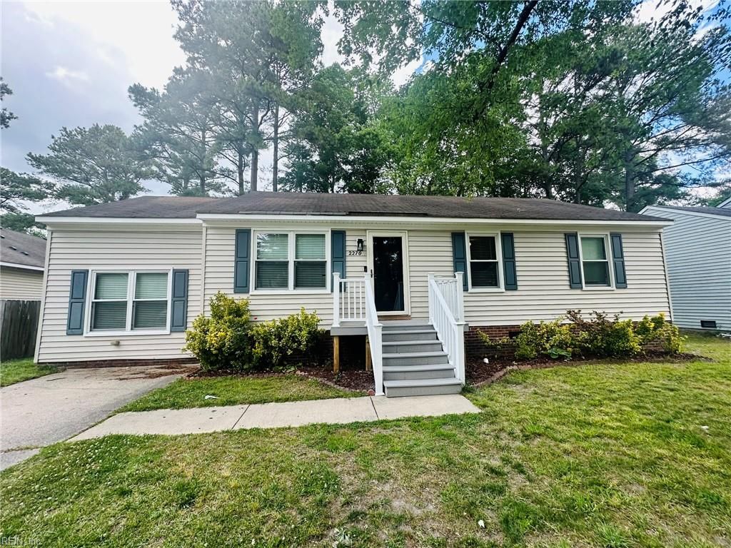 Photo of 2270 Grace Street, Chesapeake, VA 23323 (MLS # 10636149)