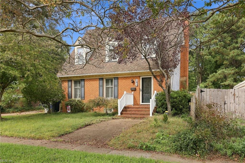 Photo of 7371 Kirby Crescent, Norfolk, VA 23505 (MLS # 10657230)