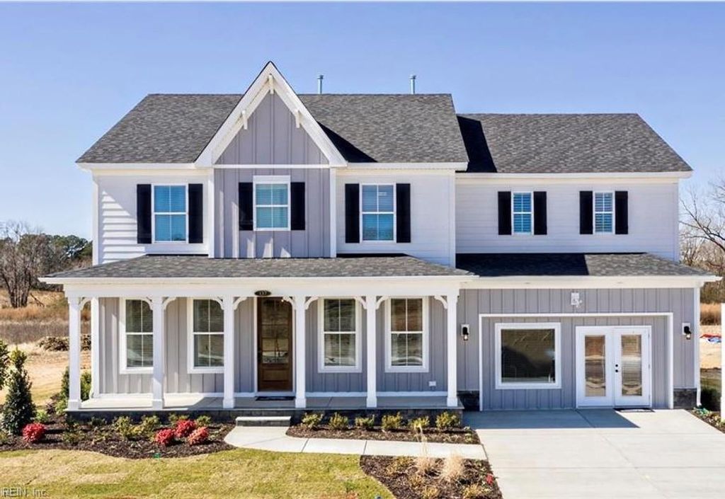 Photo of MM Roseleigh at River Club, Suffolk, VA 23435 (MLS # 10627802)