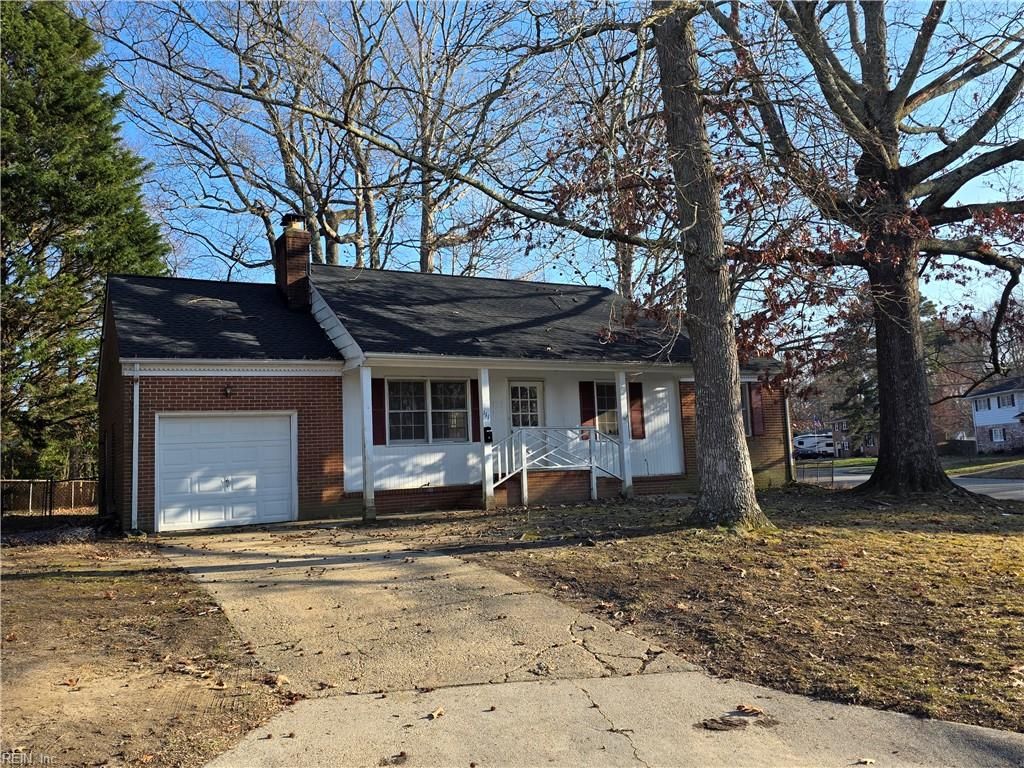 Photo of 111 Cindy Circle, Newport News, VA 23602 (MLS # 10624249)