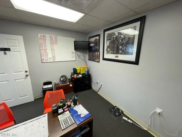 1425 W Pembroke Avenue, photo 4 of 32