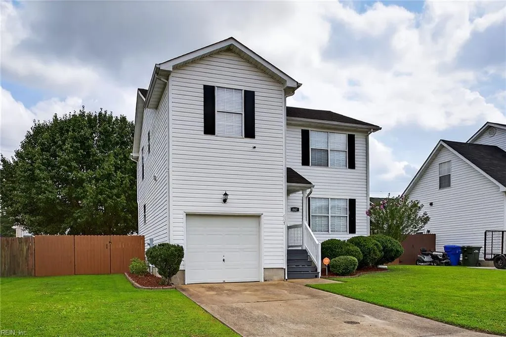 Suffolk, Virginia 23434, United States, 4 Bedrooms Bedrooms, ,3 BathroomsBathrooms,Residential,Active,194950