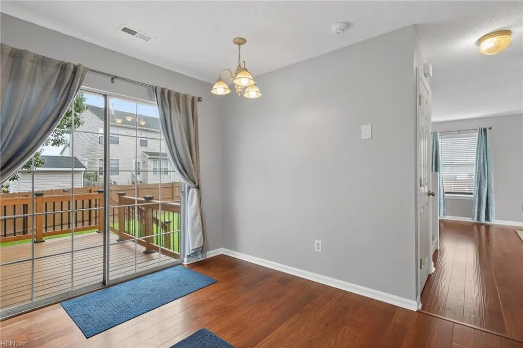 Suffolk, Virginia 23434, United States, 4 Bedrooms Bedrooms, ,3 BathroomsBathrooms,Residential,Active,194950