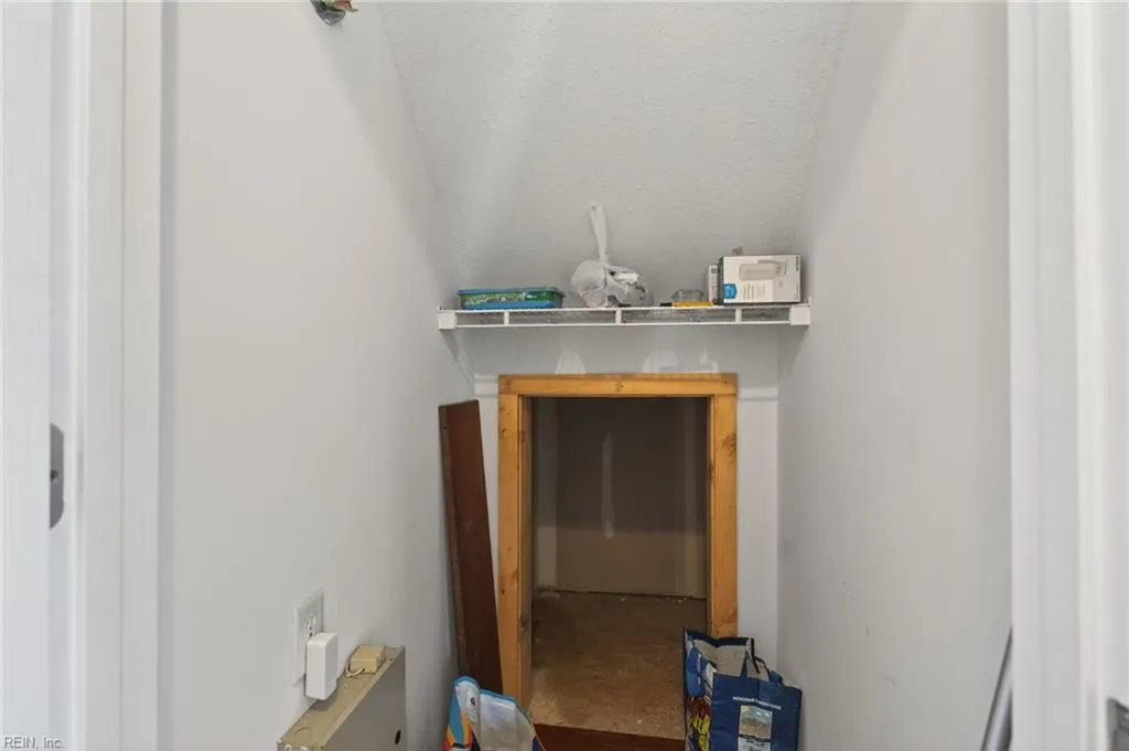 Suffolk, Virginia 23434, United States, 4 Bedrooms Bedrooms, ,3 BathroomsBathrooms,Residential,Active,194950