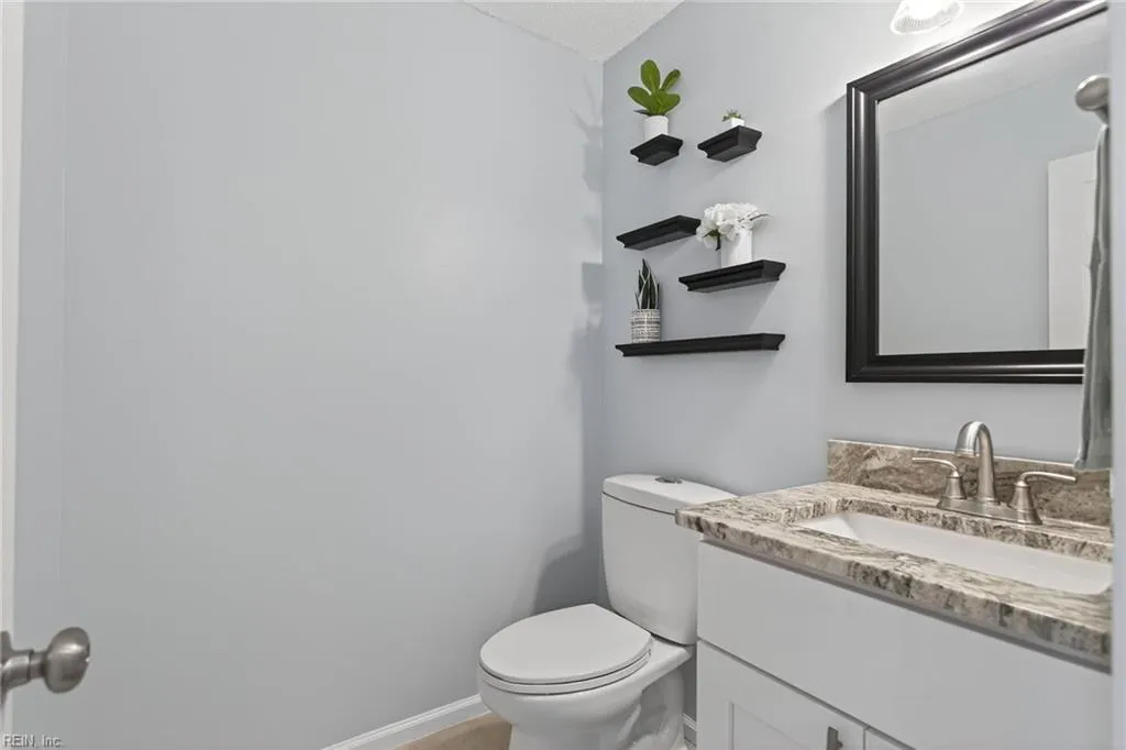 Suffolk, Virginia 23434, United States, 4 Bedrooms Bedrooms, ,3 BathroomsBathrooms,Residential,Active,194950