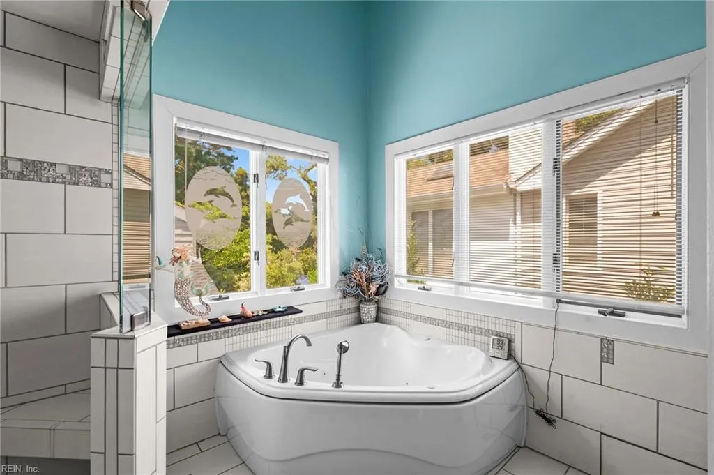 Virginia Beach, Virginia 23451, United States, 3 Bedrooms Bedrooms, ,3 BathroomsBathrooms,Residential,Active,155723