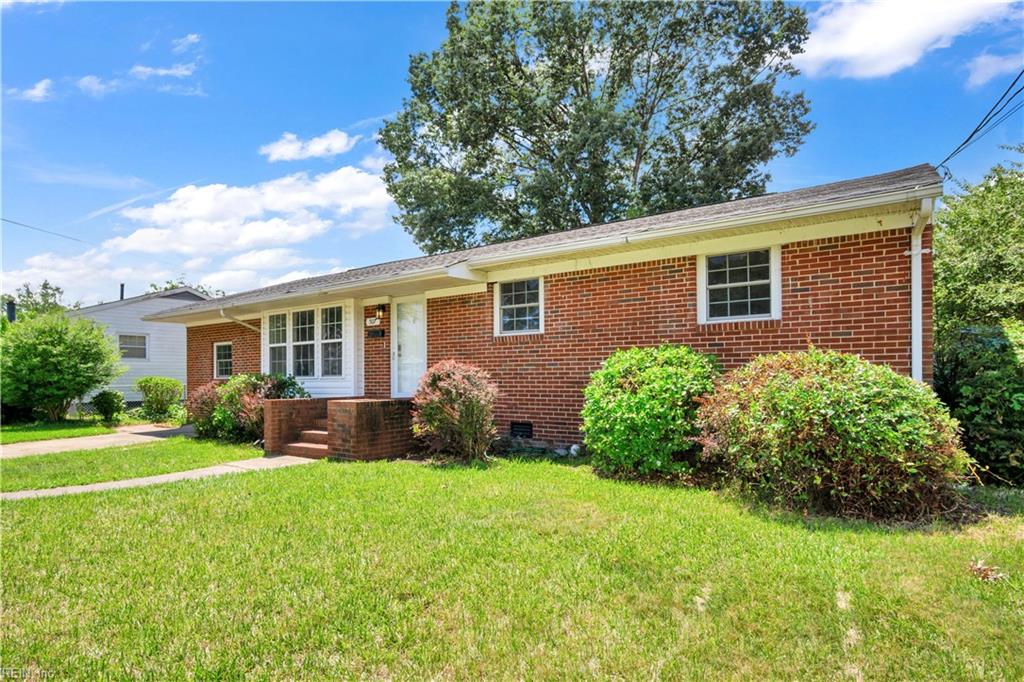 507 Brentwood DR