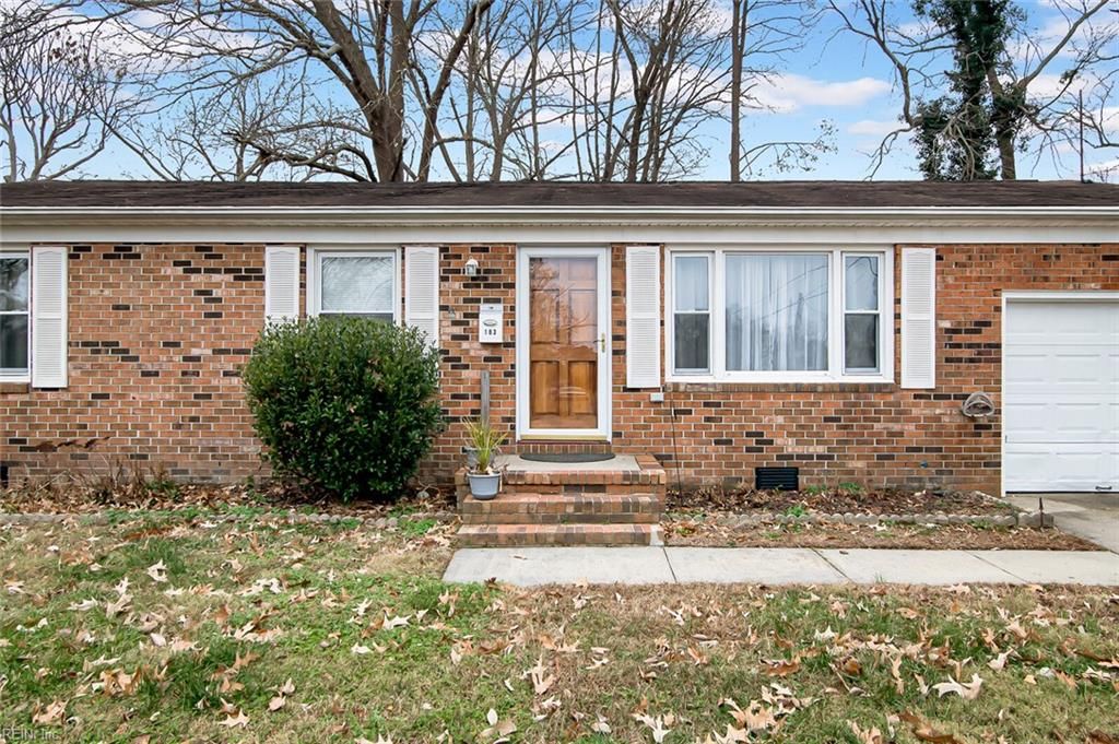 Photo of 183 Mark Twain Drive, Newport News, VA 23602 (MLS # 10617342)