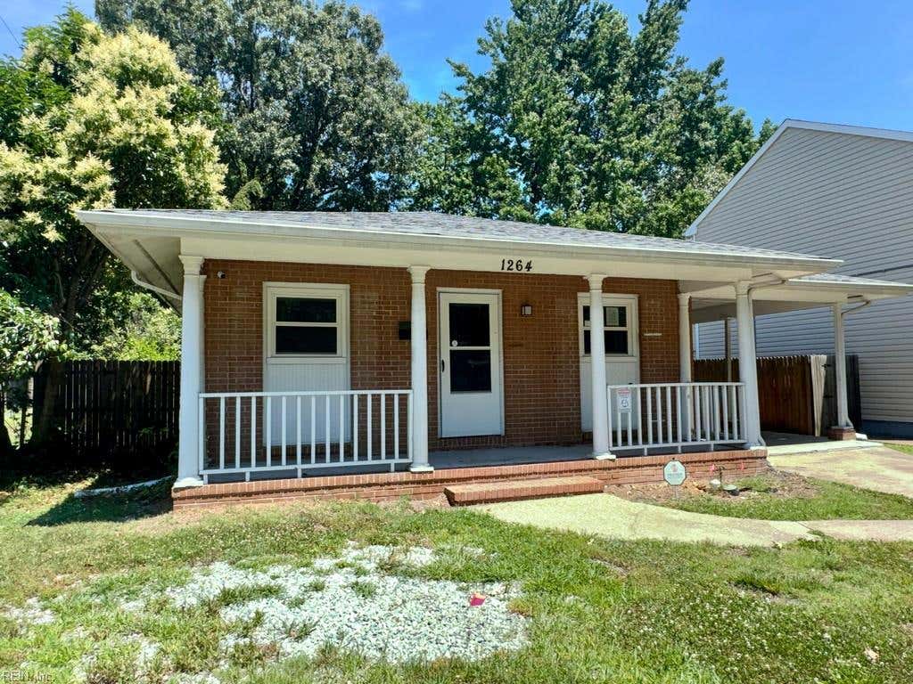 Photo of 1264 Strand Street, Norfolk, VA 23513 (MLS # 10642145)