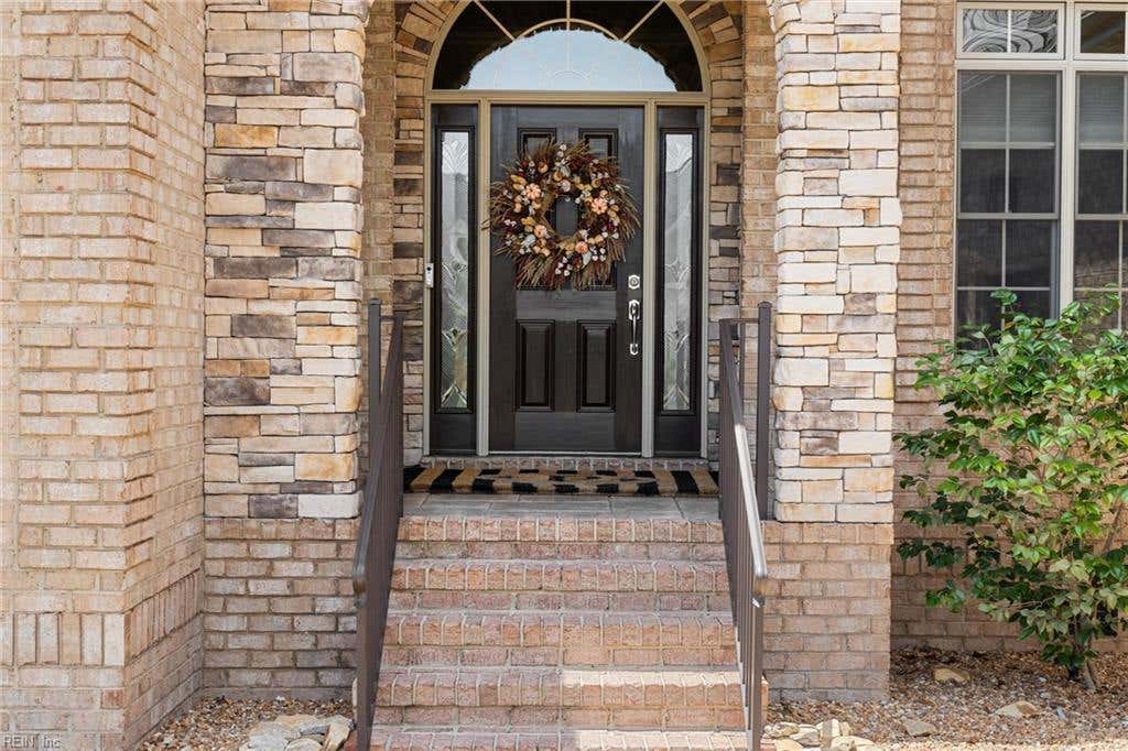 Photo of 3007 N James Drive, Suffolk, VA 23435 (MLS # 10649145)