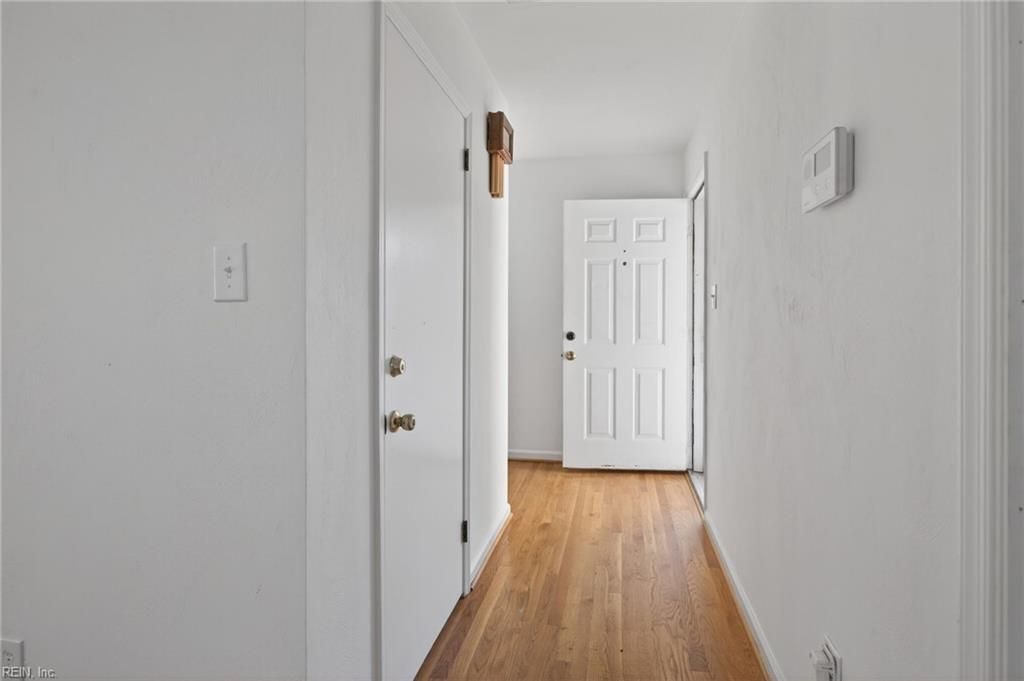 Photo of 4420 Mallard Crescent, Portsmouth, VA 23703 (MLS # 10624715)