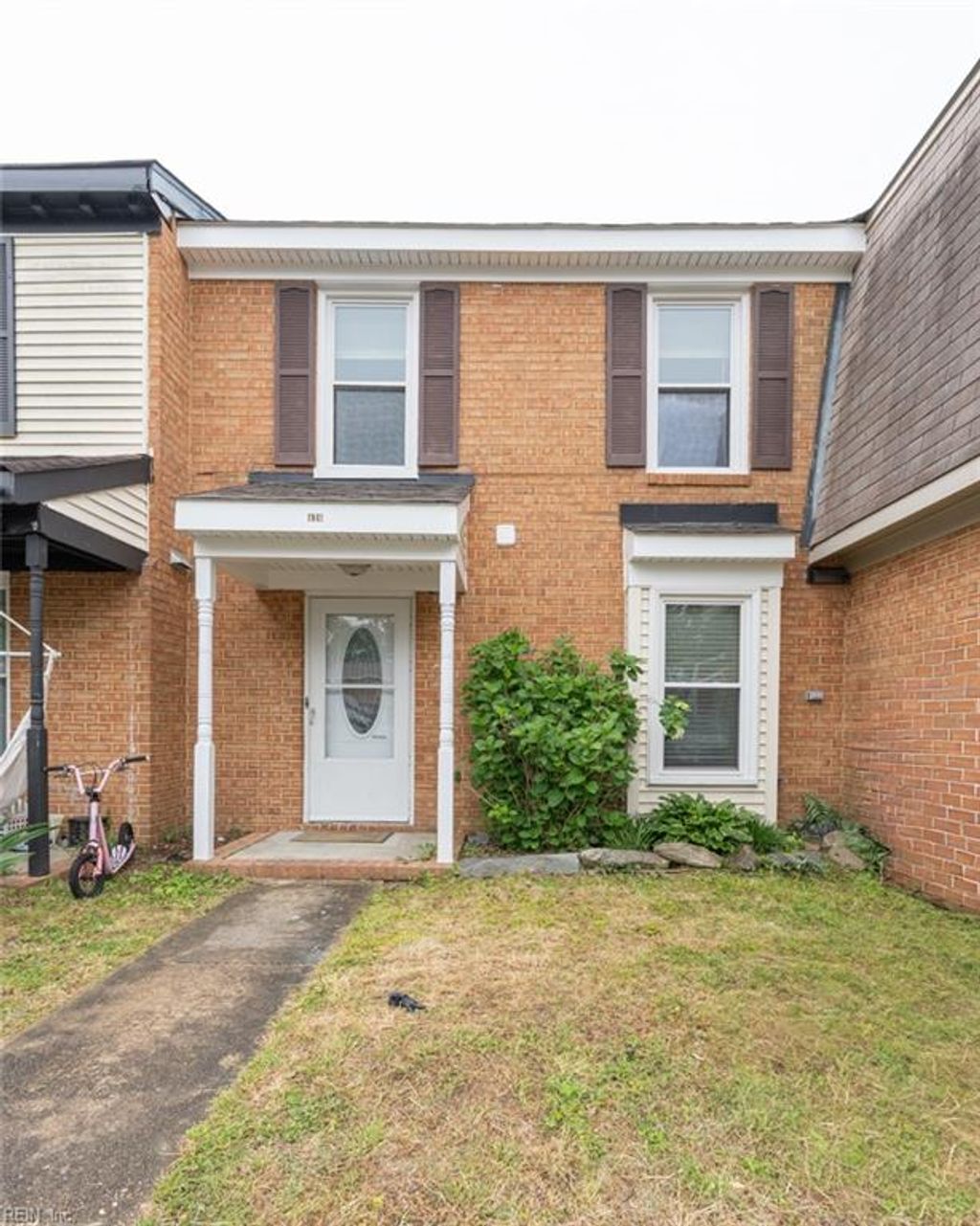 Photo of 420 Rennie Court, Virginia Beach, VA 23454 (MLS # 10632935)