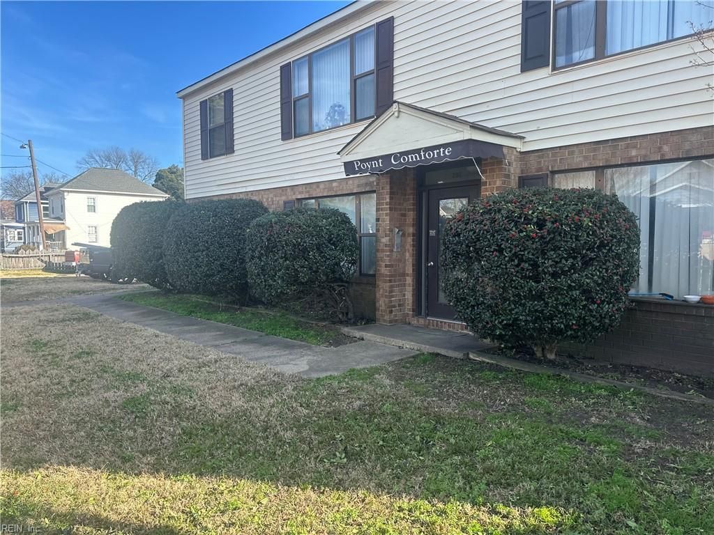 Photo of 202 N Mallory Street #F, Hampton, VA 23663 (MLS # 10616391)