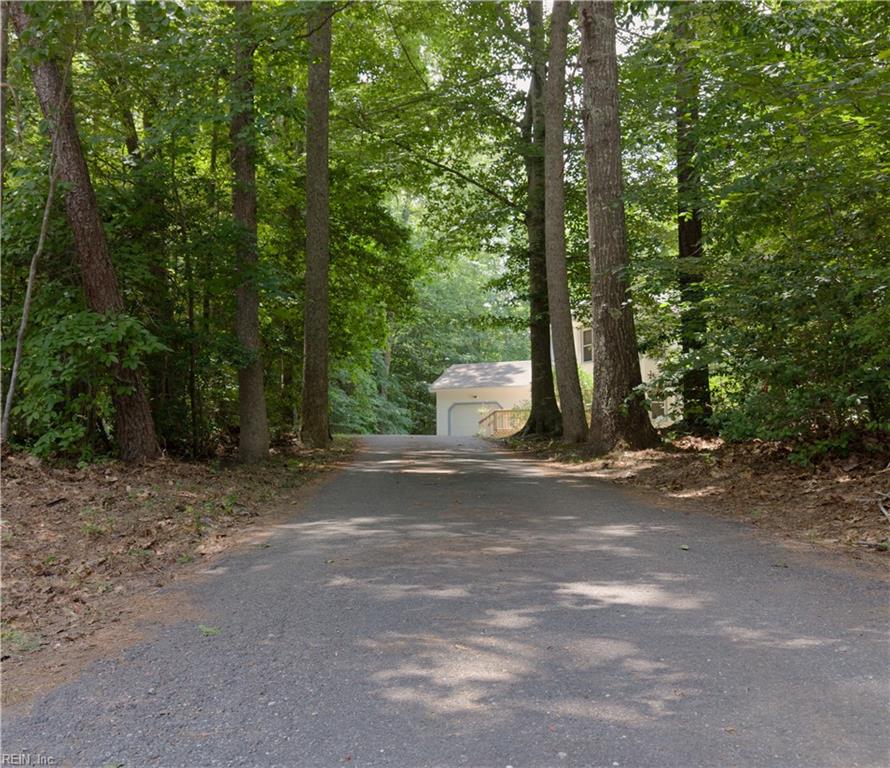 8153 Meandering Lane, North, VA, 23128