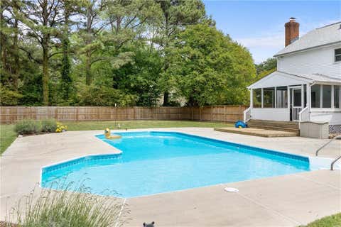 Photo for 5440 Lawson Hall KY