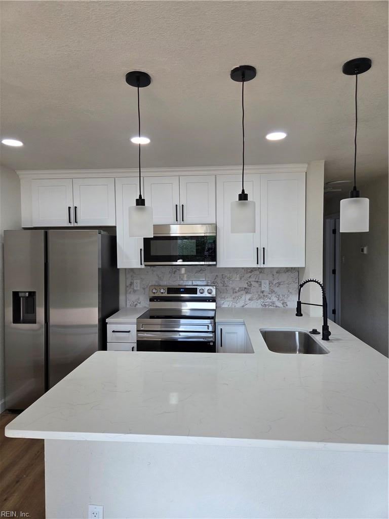 Photo of 321 Beacon Road, Portsmouth, VA 23702 (MLS # 10653351)